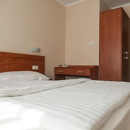 Papaver Otel Ślesin