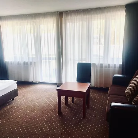 Papaver Hotel 3*